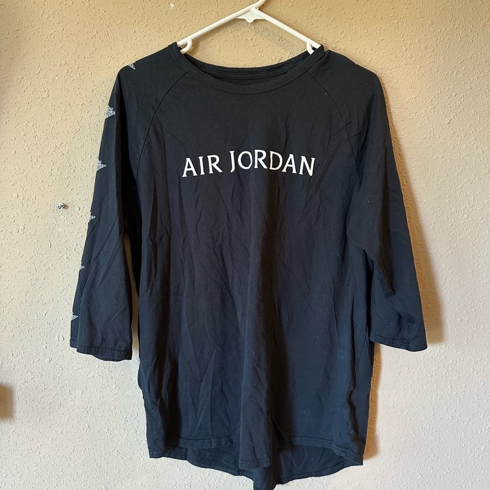 Air Jordan 3/4 sleeve shirt
